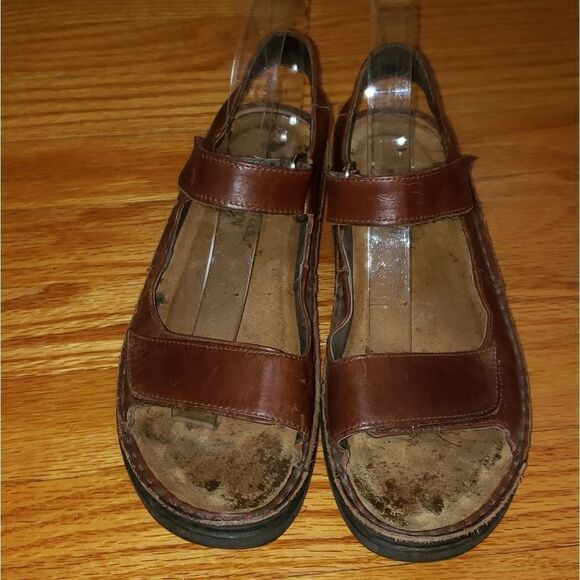 Naot Brown Leather Slingback Sandals - Picture 2 of 7